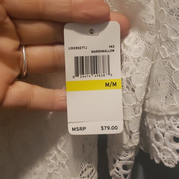 White lace shirt size medium - Picture 2 of 5